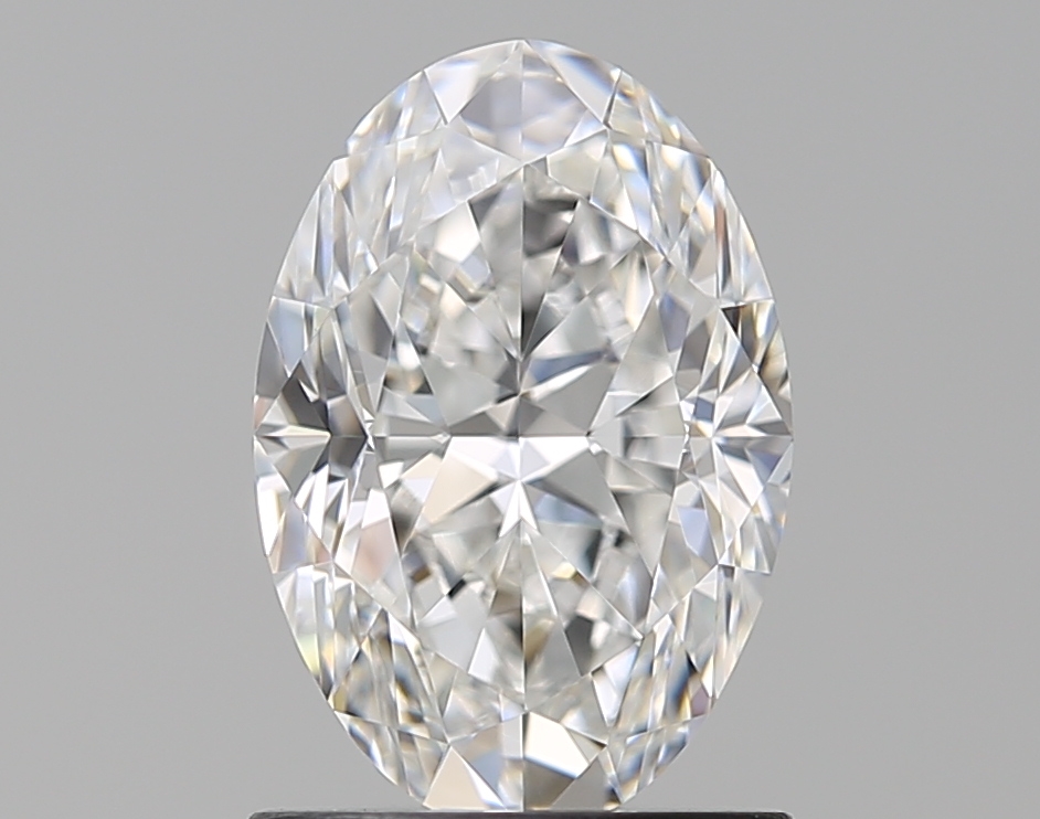 1.3克拉 E色 VVS1級 天然	橢圓形鑽石 | GIA2557229910