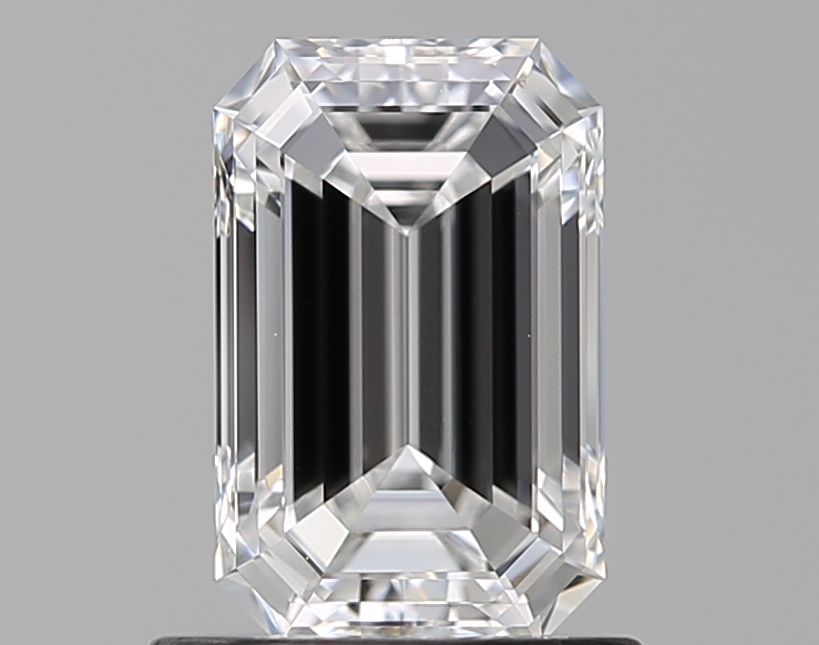 1.02克拉 D色 VVS2級 天然	祖母綠形鑽石 | GIA7523582354